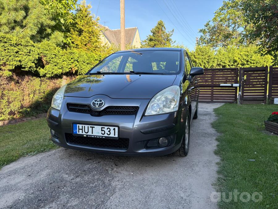Toyota Corolla Verso 1 generation [restyling] -2 generation