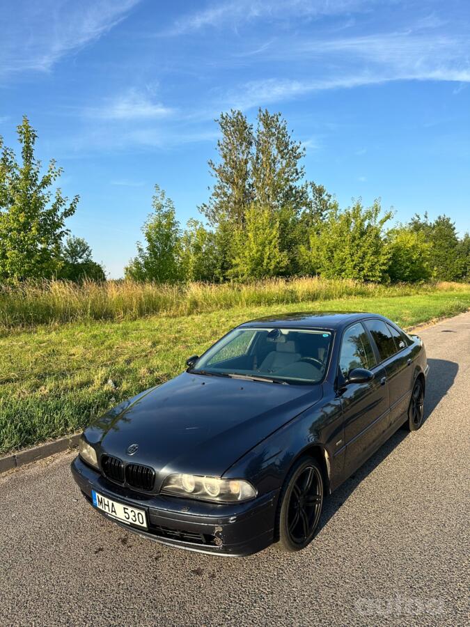 BMW 5 Series E39 Sedan 4-doors