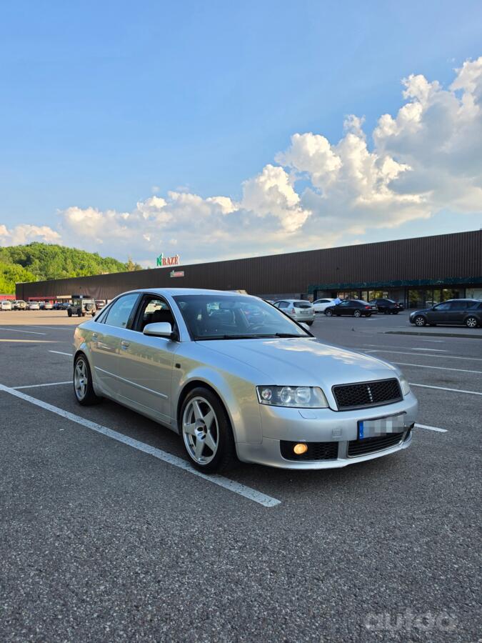Audi A4 B6 Sedan