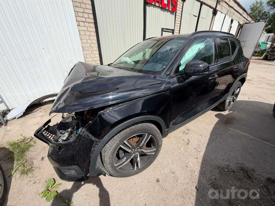Volvo XC40 1 generation Crossover