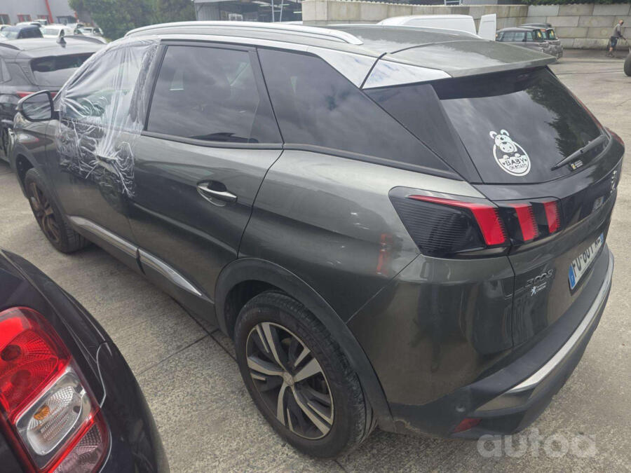 Peugeot 3008 2 generation Crossover