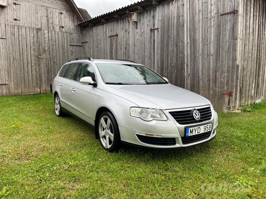 Volkswagen Passat B6 wagon 5-doors