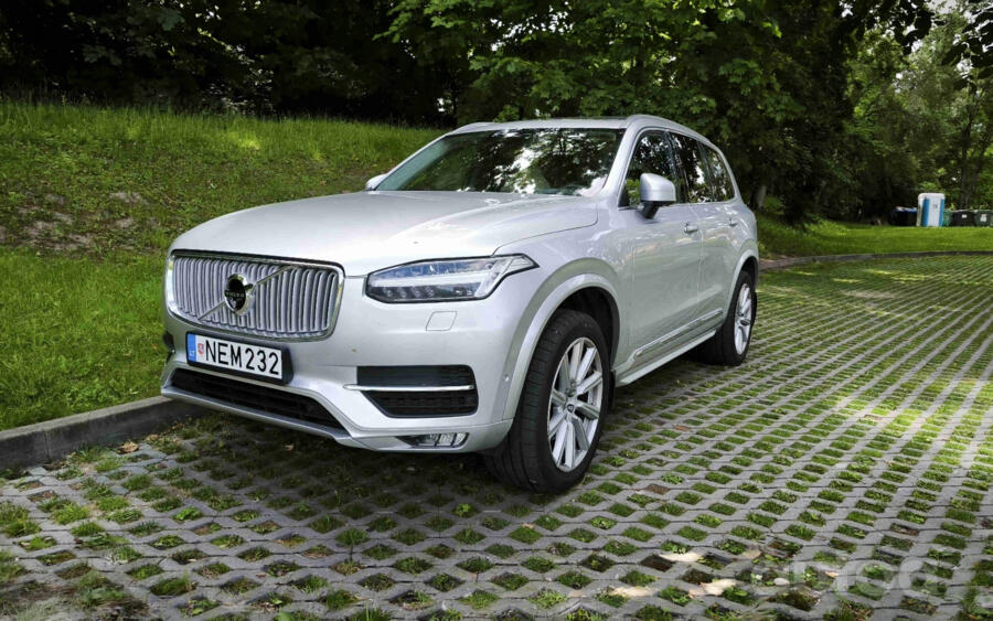 Volvo XC90