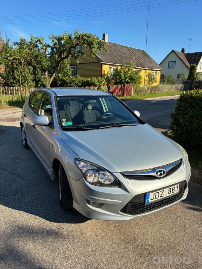 Hyundai i30 1 generation [restyling]