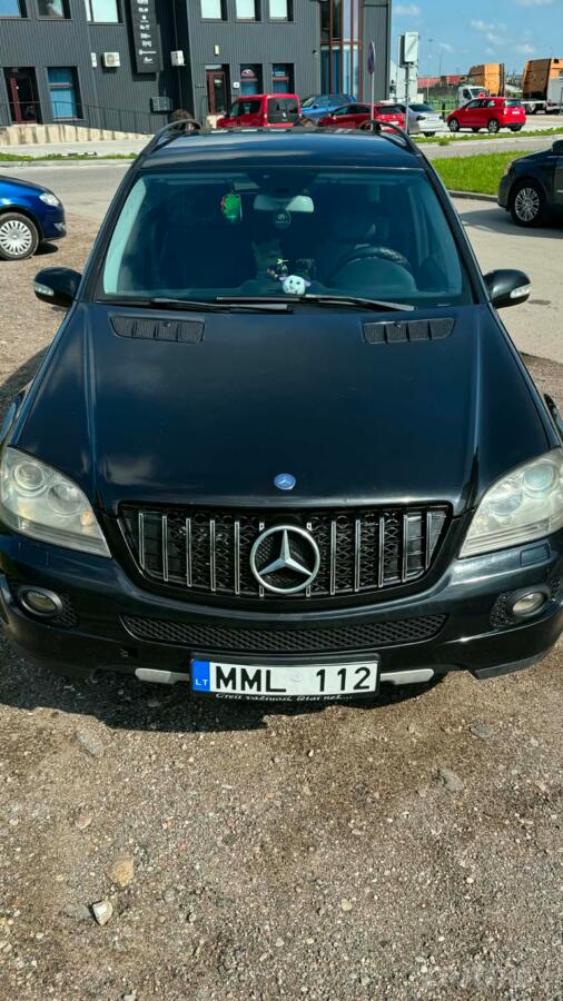 Mercedes-Benz M-Class W164 Crossover 5-doors