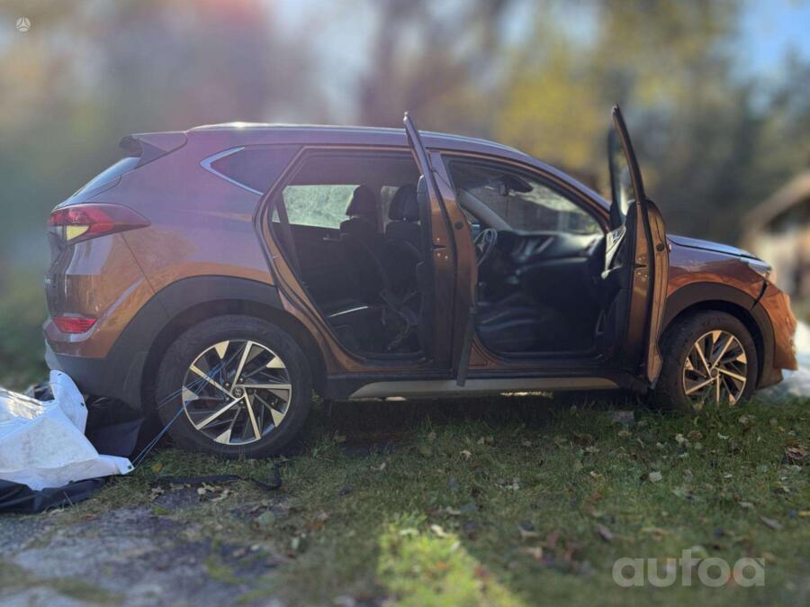 Hyundai Tucson 3 generation Crossover