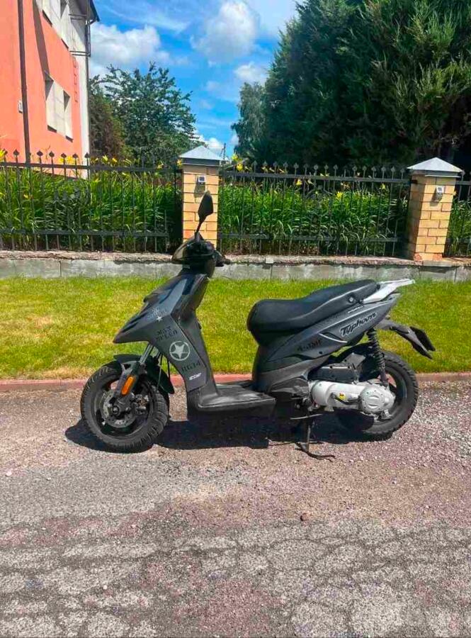Piaggio Typhoon
