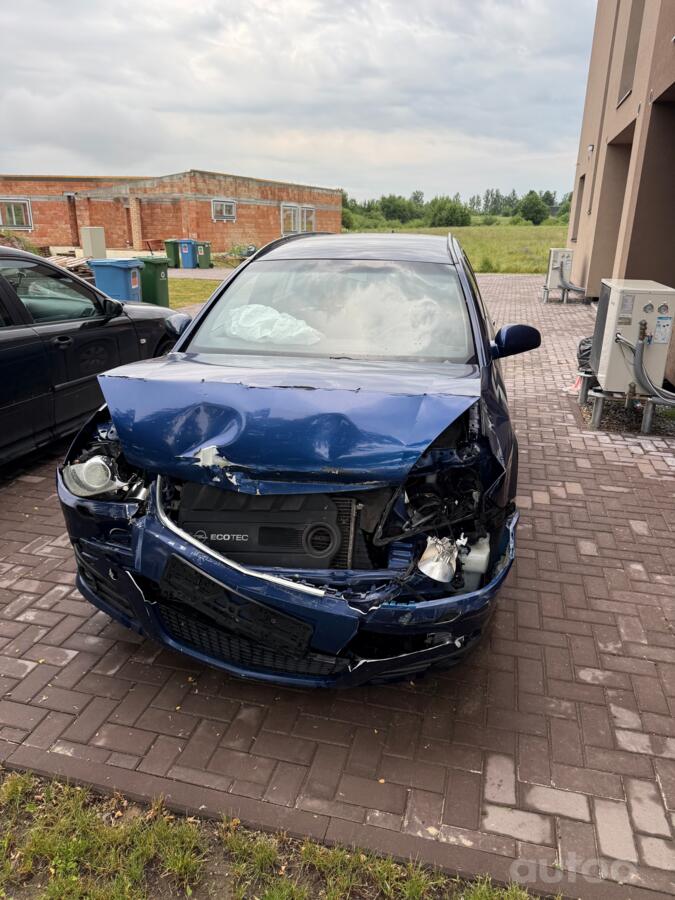 Opel Vectra C [restyling] wagon 5-doors