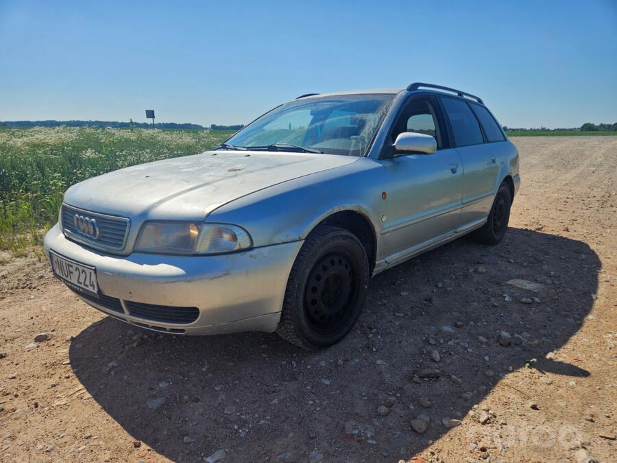 Audi A4 B5 Avant wagon 5-doors