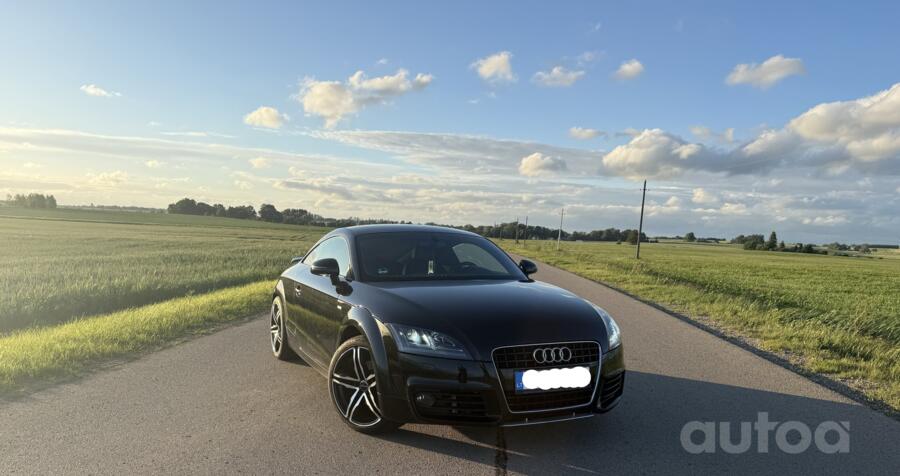 Audi TT 8J Coupe