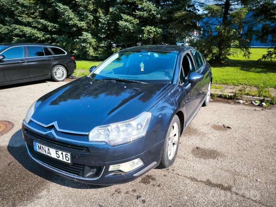 Citroen C5 2 generation Sedan