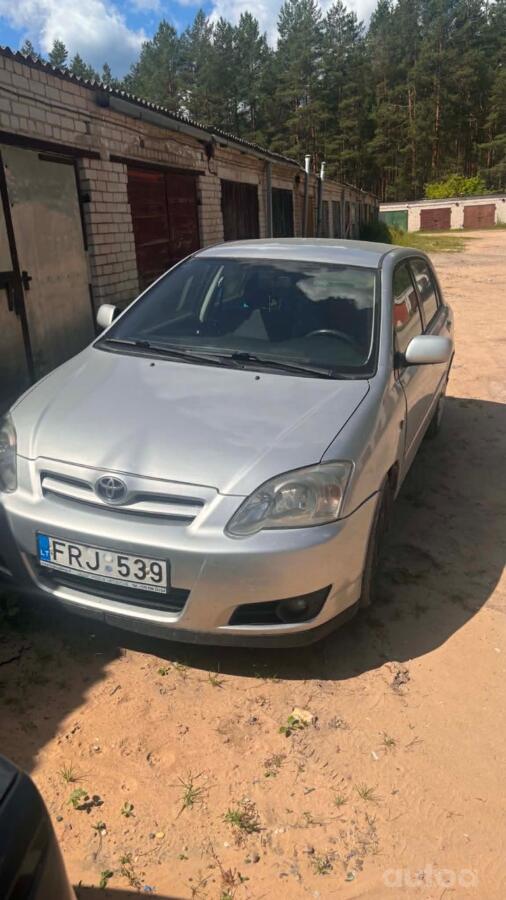 Toyota Corolla E120 Hatchback 5-doors