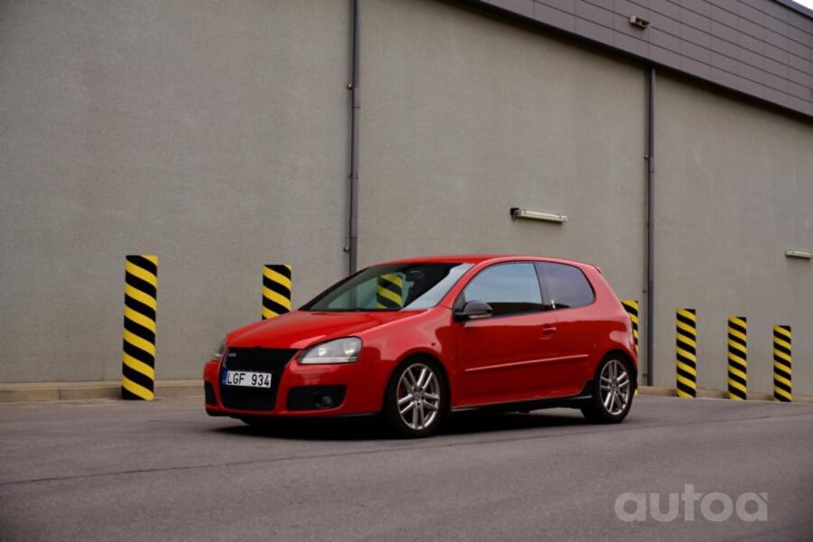 Volkswagen Golf GTI 5 generation