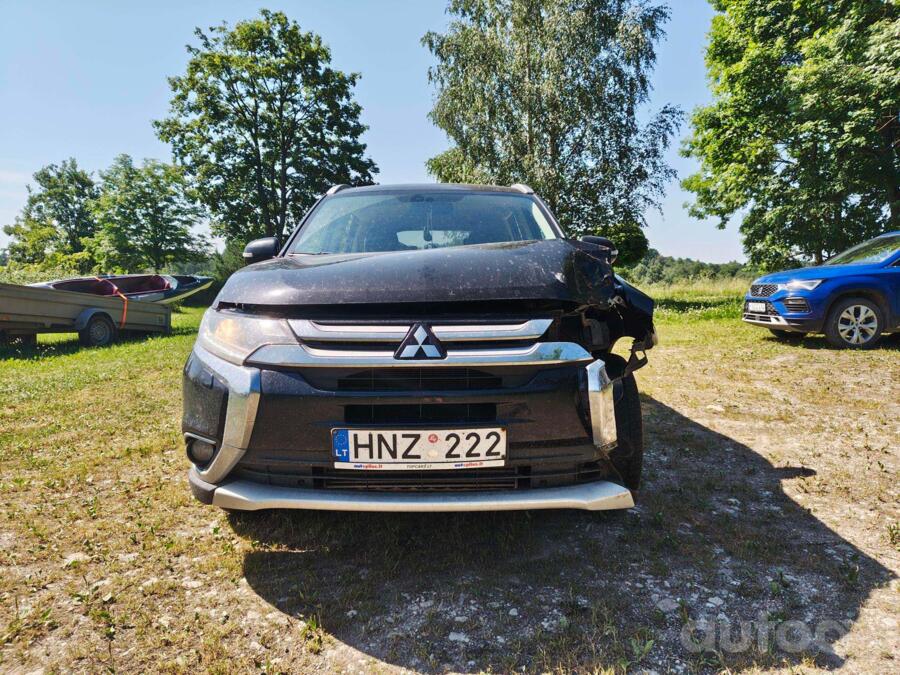Mitsubishi Outlander 3 generation [3th restyling] Crossover