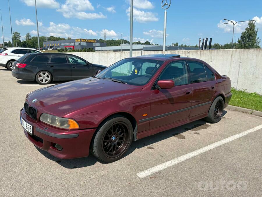 BMW 5 Series E39 Sedan 4-doors