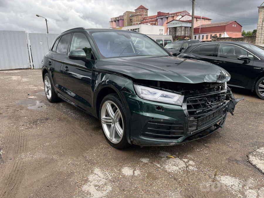 Audi Q5 8R [restyling] Crossover