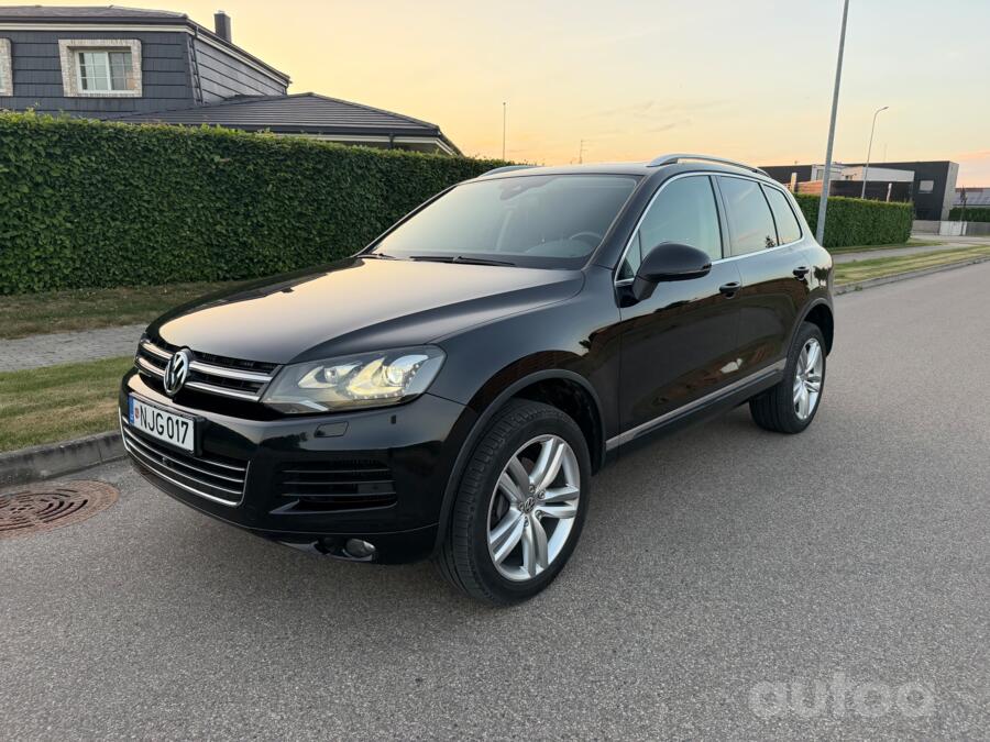Volkswagen Touareg 2 generation Crossover
