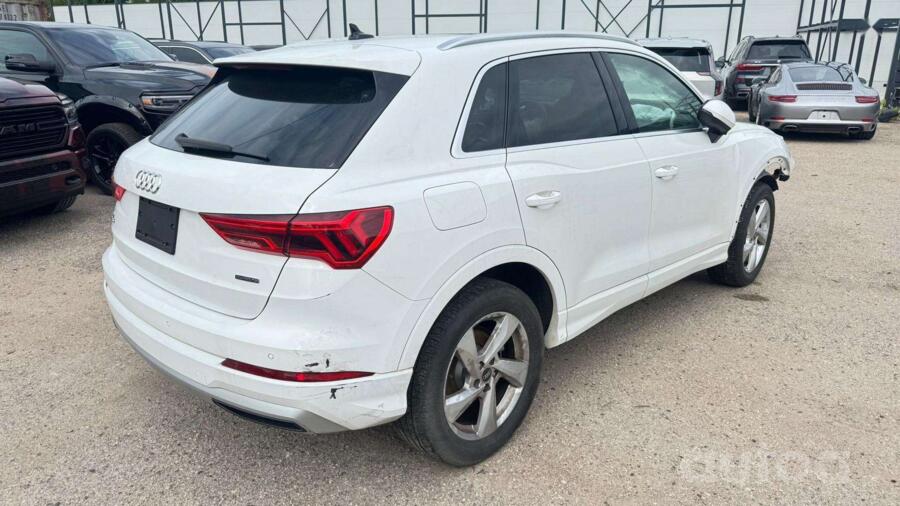Audi Q3 8U [restyling] Crossover