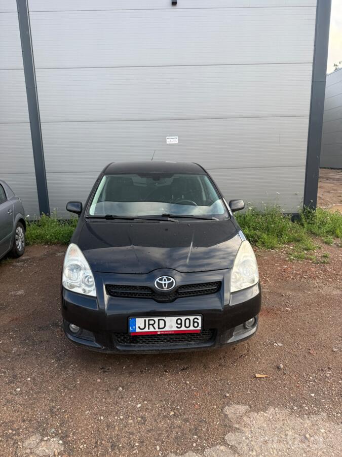Toyota Corolla Verso 1 generation [restyling] Minivan