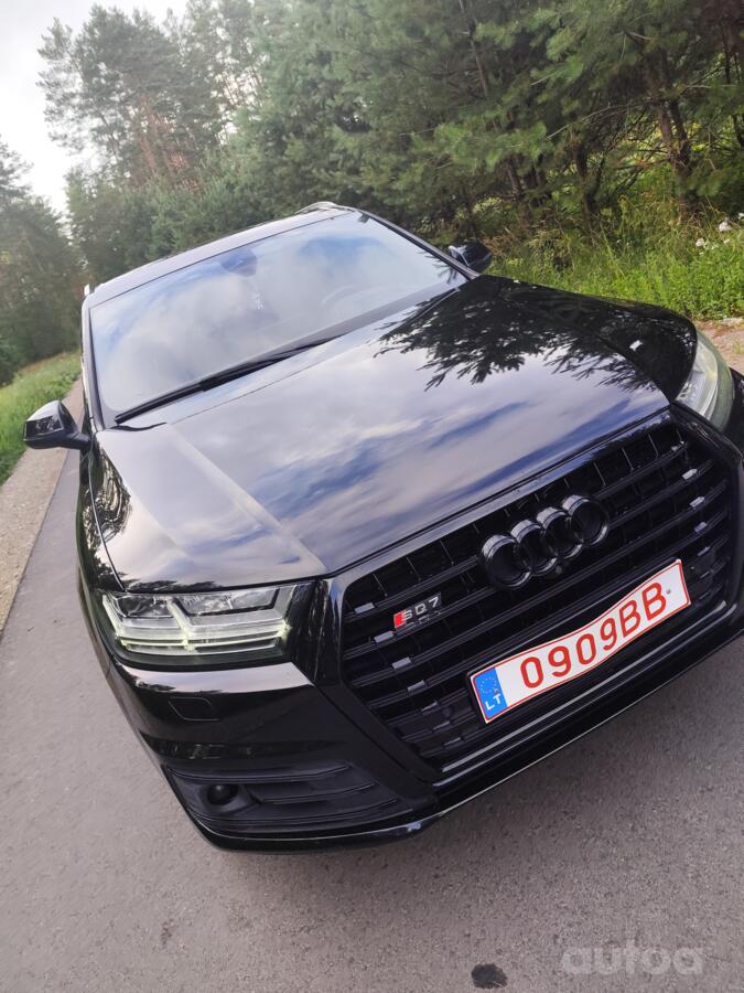 Audi Q7 4M Crossover