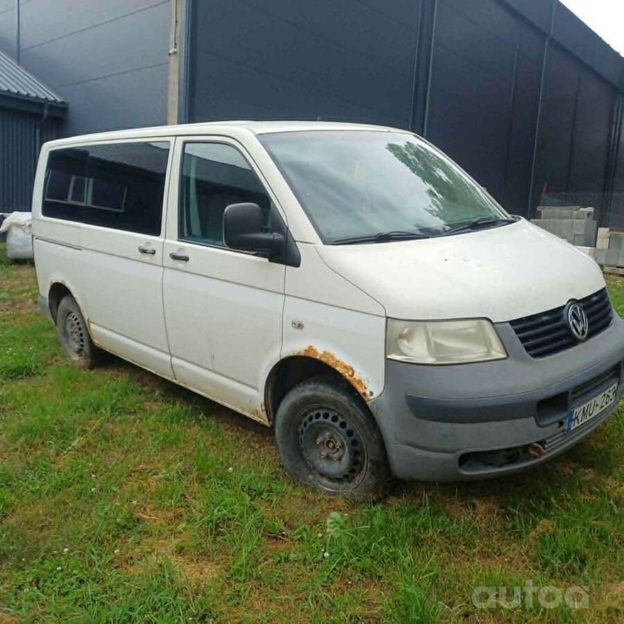 Volkswagen Transporter T5 Minivan 4-doors