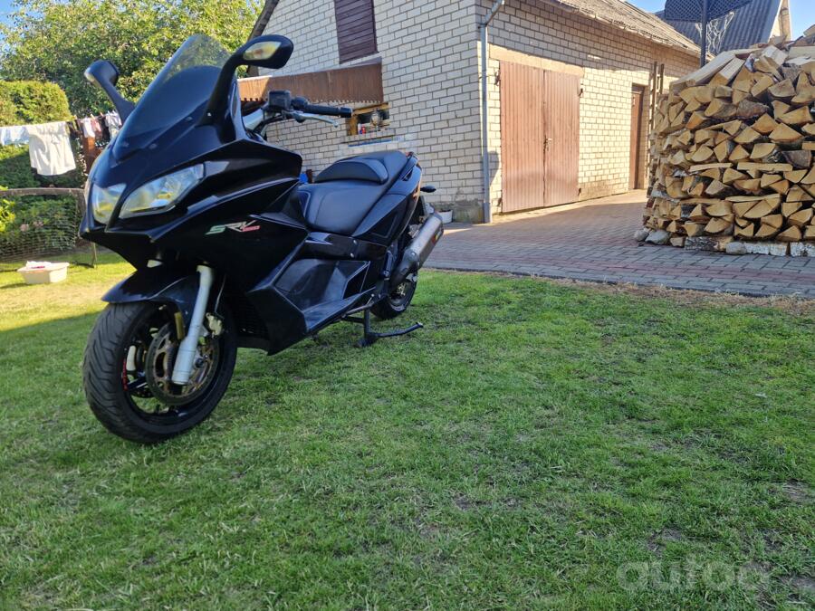 Aprilia SRV