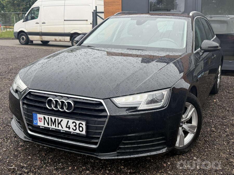 Audi A4 B9 Avant wagon 5-doors