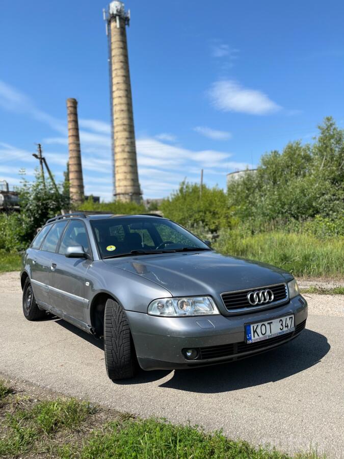 Audi S4 B5/8D Avant wagon 5-doors