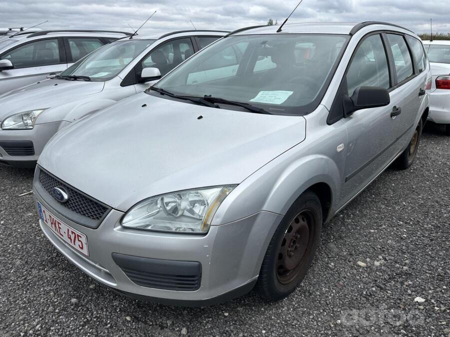 Ford Focus 2 generation wagon 5-doors