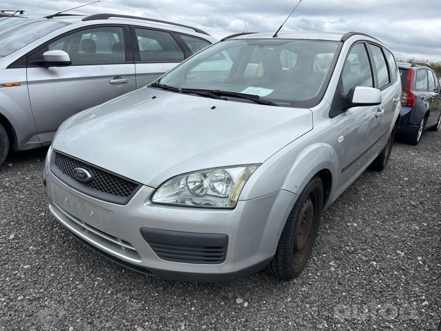 Ford Focus 2 generation wagon 5-doors