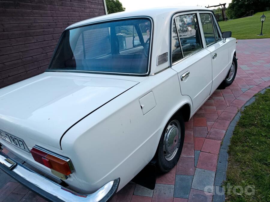 VAZ (Lada) 2101 1 generation Sedan