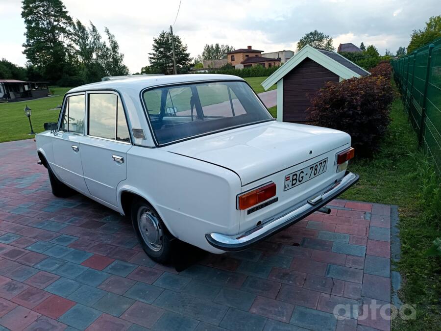 VAZ (Lada) 2101 1 generation Sedan