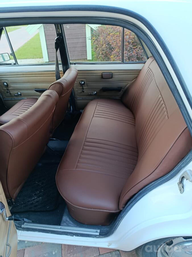 VAZ (Lada) 2101 1 generation Sedan