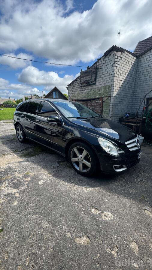 Mercedes-Benz R-Class W251 Minivan