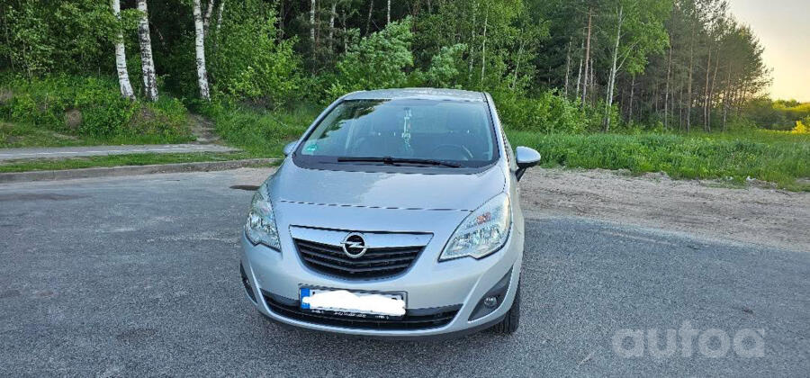 Opel Meriva 2 generation Minivan