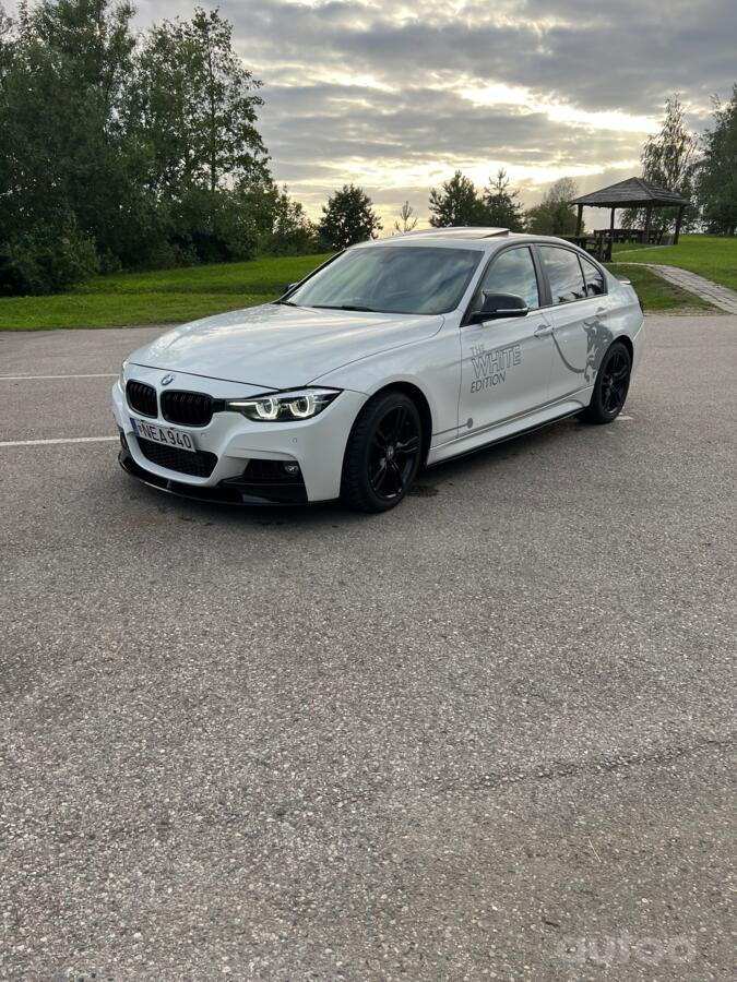 BMW 320 2013