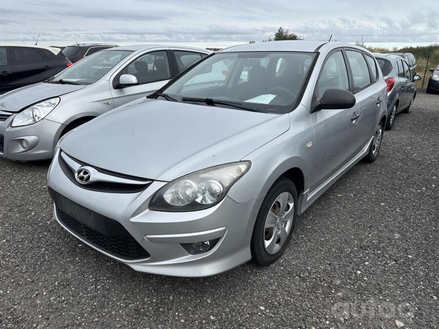 Hyundai i30 FD wagon 5-doors