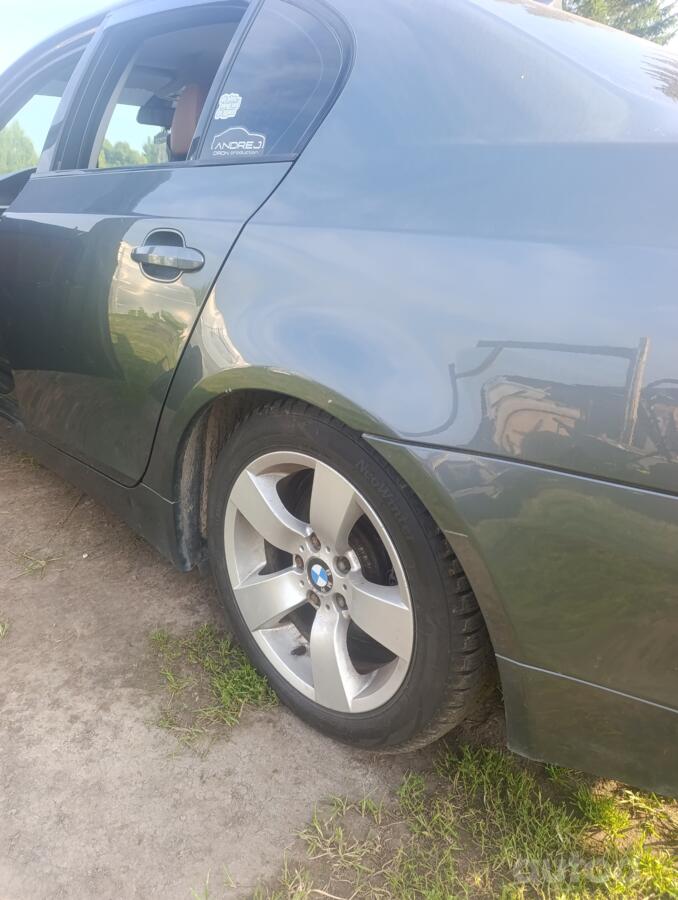 BMW 530 2002