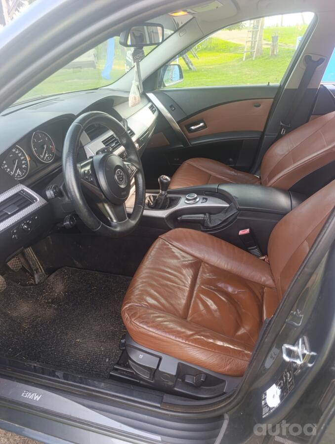 BMW 530 2002