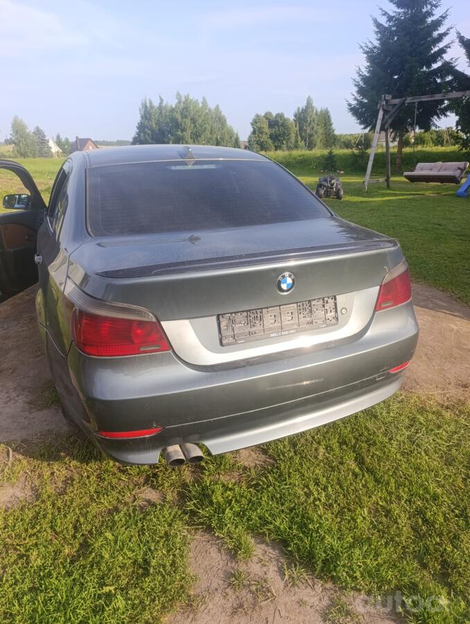 BMW 530 2002