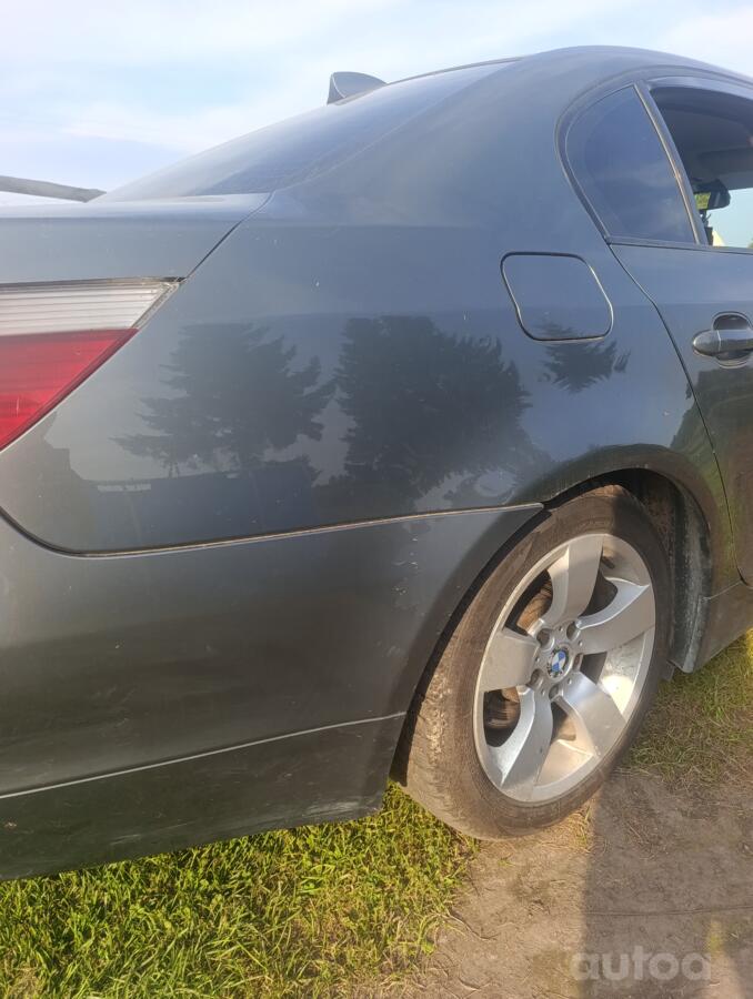 BMW 530 2002