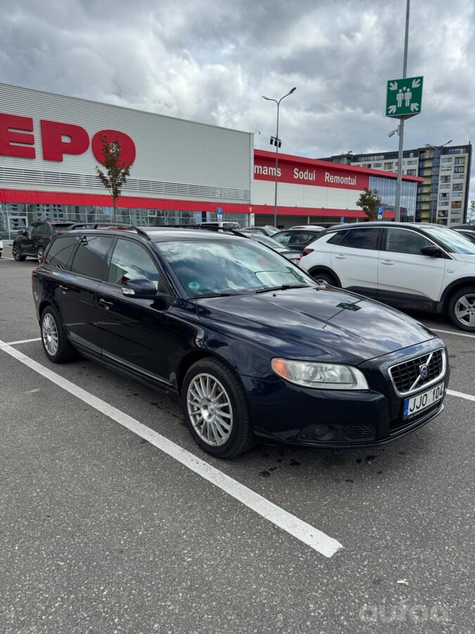Volvo V70 3 generation wagon