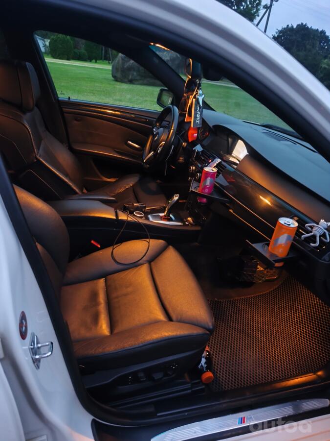 BMW 5 Series E60/E61 Touring wagon