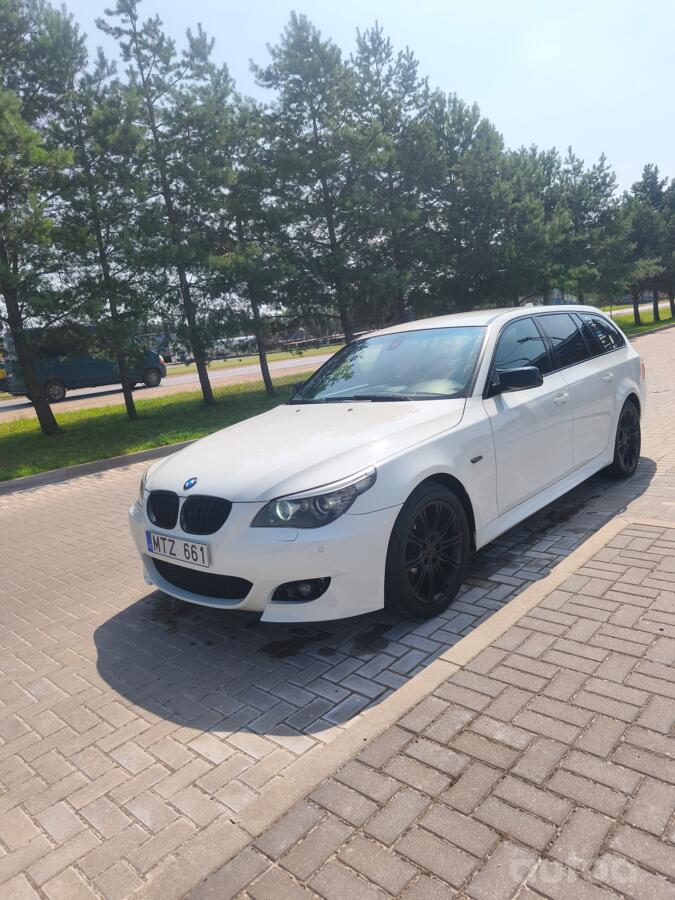 BMW 5 Series E60/E61 Touring wagon