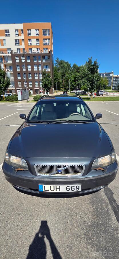 Volvo V70 2 generation R wagon 5-doors