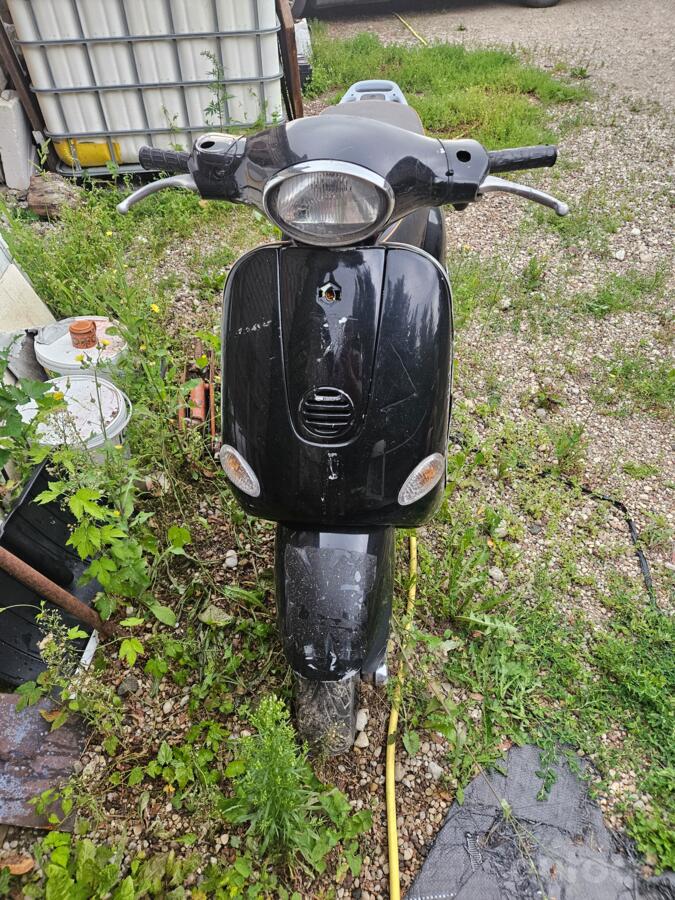 Vespa ET
