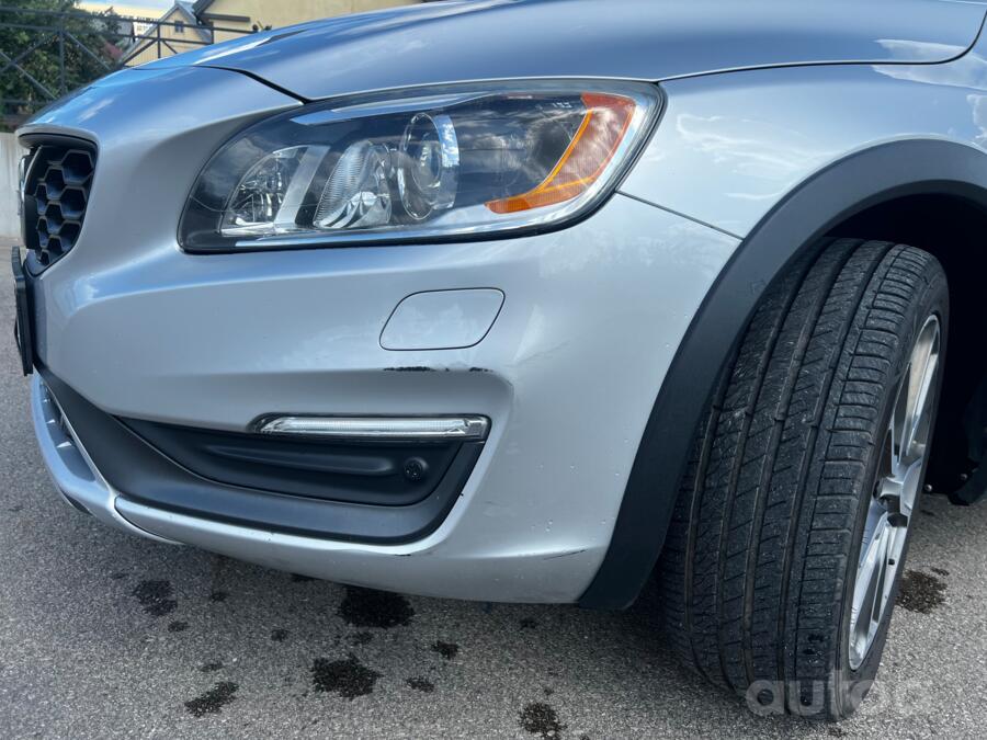 Volvo V60 Cross Country 1 generation wagon 5-doors