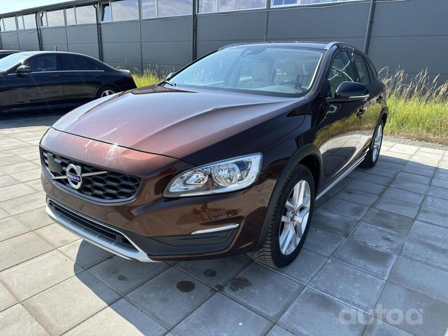 Volvo V60 Cross Country 2 generation wagon