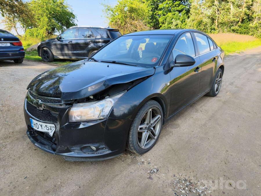 Chevrolet Cruze J300 Sedan