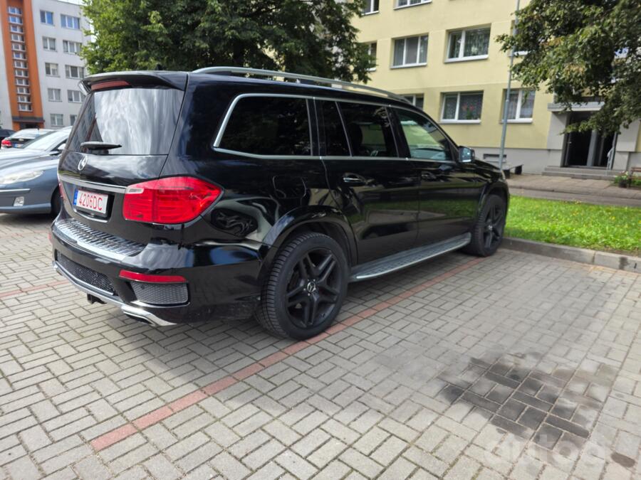 Mercedes-Benz GL-Class X166 AMG SUV 5-doors